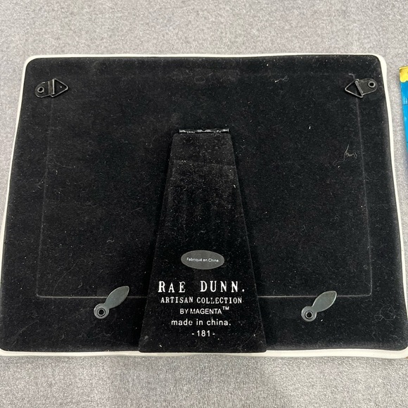 Rae Dunn Deck The Paws White 5*7 Photo Frame - Picture 4 of 4